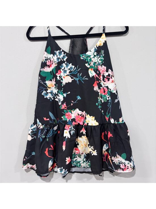 other Tops - Elegant Floral Sleeveless Blouse - Large never worn